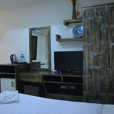 Hotel Beachwalk Patong Zewnętrze zdjęcie